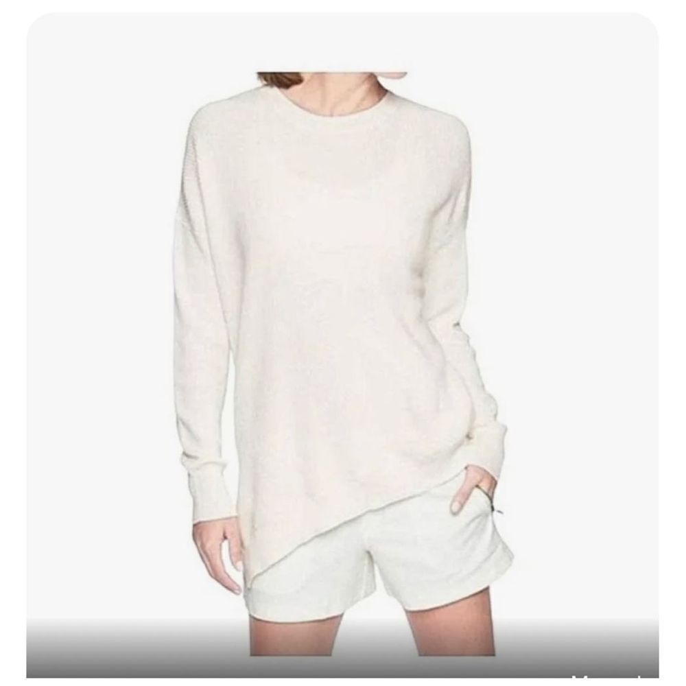 Athleta Asymmetrical Rest Day White Sweater sz L